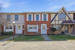 Condo Townhouse for Sale, 2252 Upper Middle Rd #4, Burlington, ON