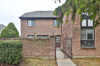 Condo Townhouse for Sale, 107 Burrows Hall Blvd #56, Toronto, ON