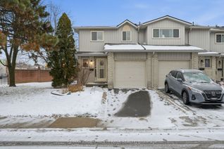 Condo Townhouse for Sale, 1675 Upper Gage Ave #1, Hamilton, ON