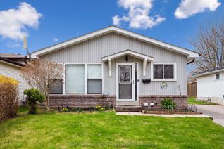 Backsplit for Sale, 373 West Acres Dr, Guelph, ON