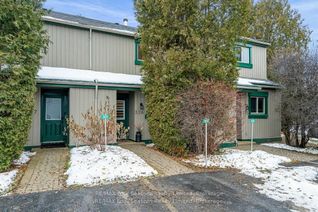 Condo Townhouse for Rent, 5 Dawson Dr #326, Collingwood, ON