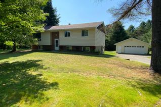 Bungalow for Sale, 1803 Ravenscliffe Rd, Huntsville, ON