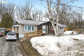 Bungaloft for Sale, 480 Broderick St, Tay, ON