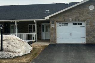 Freehold Townhouse for Sale, 35 Garden Grove Cres, Wasaga Beach, ON