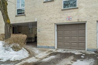 Condo Townhouse for Sale, 25 Proudbank Millway N/A, Toronto, ON