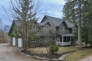 Detached House for Sale, 317 Falcon Rd, Huntsville, ON Detached House for Sale, 317 Falcon Rd, Huntsville, ON