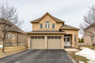 Bungaloft for Sale, 75 Pearl St, Wasaga Beach, ON