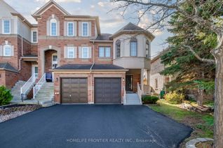 Freehold Townhouse for Sale, 19 Bowler St, Aurora, ON