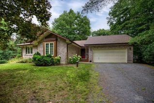 Bungalow for Sale, 16 S Village Estates Rd S, Leeds and the Thousand Islands, ON