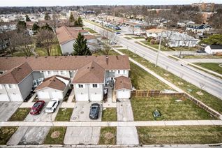 Townhouse for Sale, 201 DORCHESTER Blvd #101, St. Catharines, ON