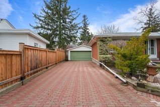 Detached House for Sale, 2470 Meadowood Cres, Oakville, ON