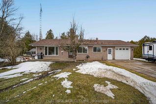 Bungalow for Sale, 2086 Mccrackens Landing Rd, Douro-Dummer, ON