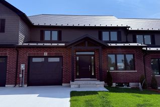 Townhouse for Sale, 8 GOLF LINKS Rd #Unit 2, Kincardine, ON