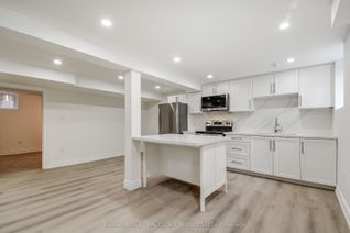 Apartment for Rent, 277 Mississaga St #LOWER, Oakville, ON