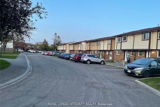 Condo Townhouse for Sale, 1767 Dondale St #58, Cyrville - Carson Grove - Pineview, ON