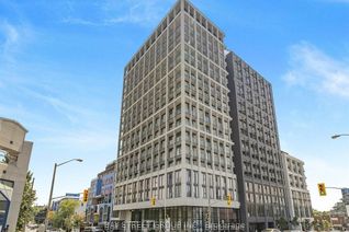 Apartment for Sale, 2020 Bathurst St #821, Toronto, ON