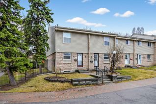 Condo Townhouse for Sale, 6699 Falconer Dr #1, Mississauga, ON