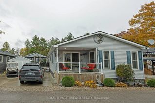 Bungalow for Sale, 22790 AMIENS Rd #130, Middlesex Centre, ON
