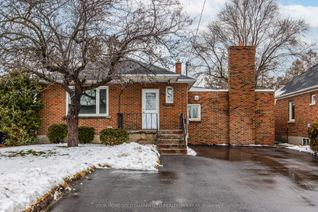 Bungalow for Sale, 84 Taunton Rd W, Oshawa, ON
