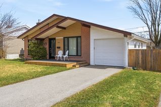 Backsplit for Sale, 903 Naroch Blvd, Pickering, ON