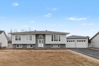 Detached House for Sale, 12 Sauve Ter, Casselman, ON