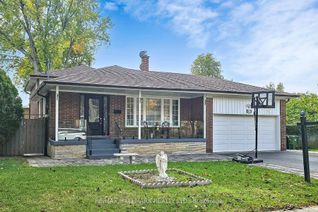 Backsplit for Sale, 55 Lesgay Cres, Toronto, ON