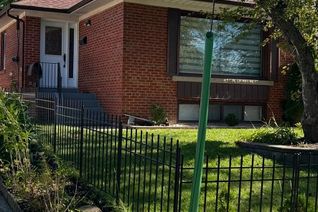 Detached House for Sale, 21 Benway Dr, Toronto, ON