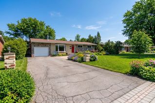 House for Sale, 17 FOREST PARK Ave, Cityview - Parkwoods Hills - Rideau Shore, ON