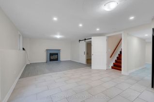 Bungalow for Rent, 16 Waddington Cres, Barrie, ON