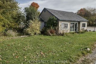 Detached House for Sale, 51 Lake Dr, Georgina, ON
