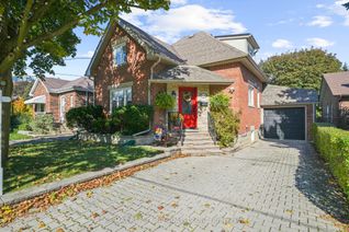 Bungaloft for Sale, 46 Elizabeth St S, Brampton, ON