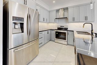 Semi-Detached House for Sale, 32 Arco Cir, Vaughan, ON