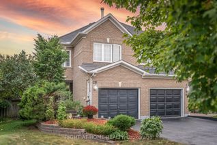 Semi-Detached House for Sale, 28 Foxtail Rdg, Newmarket, ON