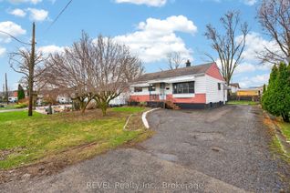 Detached House for Sale, 15 Vera St, St. Catharines, ON