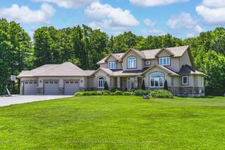 Detached House for Sale, 2 Sumach Ct, Wasaga Beach, ON