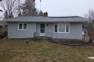 Bungalow for Sale, 2020 Sturgeon Rd, Kawartha Lakes, ON