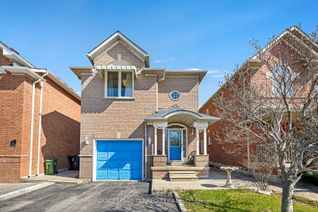Detached House for Sale, 30 Purdy Cres, Toronto, ON