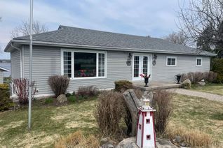 Bungalow for Sale, 1752 County Road 3 N/A, Prince Edward County, ON
