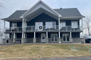 Apartment for Rent, 1929 River Rd #B, Manotick - Kars - Rideau Twp and Area, ON