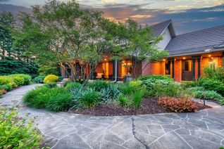 Bungalow for Sale, 18 Fox Run Dr, Puslinch, ON