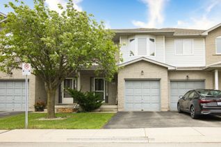 Condo Townhouse for Sale, 800 Paramount Dr #2, Hamilton, ON Condo Townhouse for Sale, 800 Paramount Dr #2, Hamilton, ON