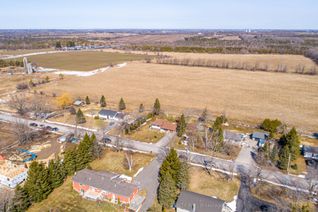 Sidesplit for Sale, 49 Cresswell Rd E, Kawartha Lakes, ON