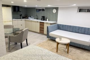 Semi-Detached House for Rent, 1184 Avenue Rd #Basement, Toronto, ON
