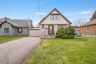 Detached House for Sale, 68 Parkchester Rd, Toronto, ON