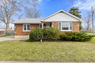 Detached House for Sale, 32 THOMPSON Ave, Thorold, ON