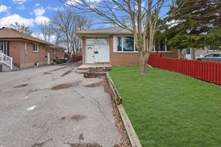 Bungalow for Rent, 49 Longford Dr #Bsmt, Newmarket, ON
