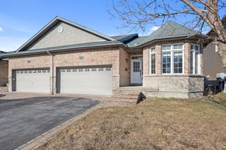 Townhouse for Sale, 1024 Marconi Ave, Kanata, ON
