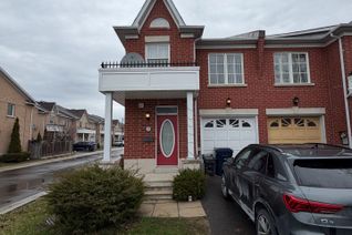 Freehold Townhouse for Rent, 179 Dallimore Cir, Toronto, ON