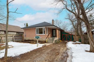 Detached House for Sale, 49 Amiens Rd, Toronto, ON