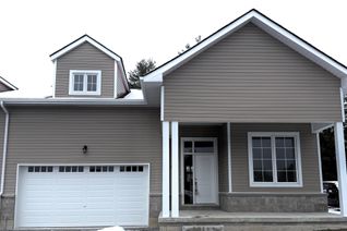 Condo Townhouse for Sale, 16 Turnberry Ct, Bracebridge, ON